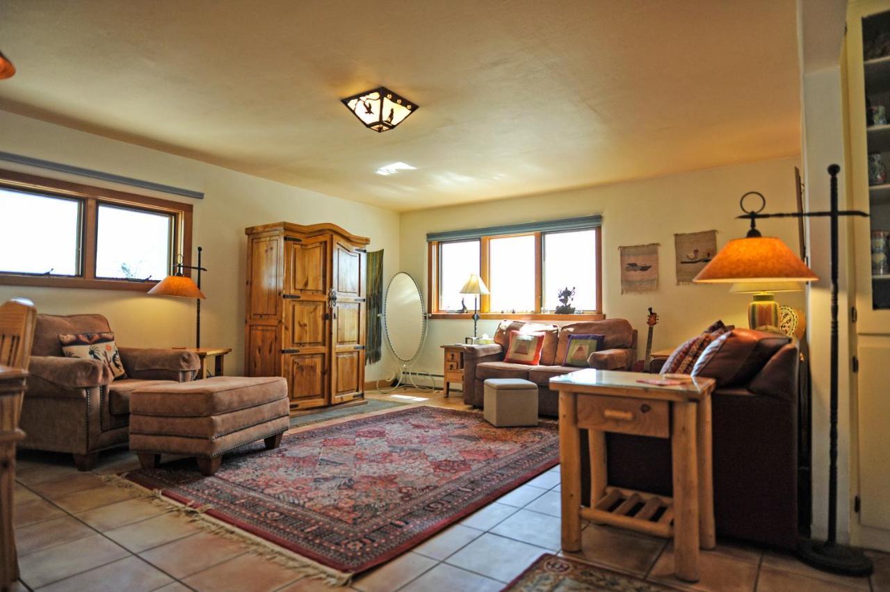 Heart And Wings Retreat Center Apartment Silver City Bagian luar foto