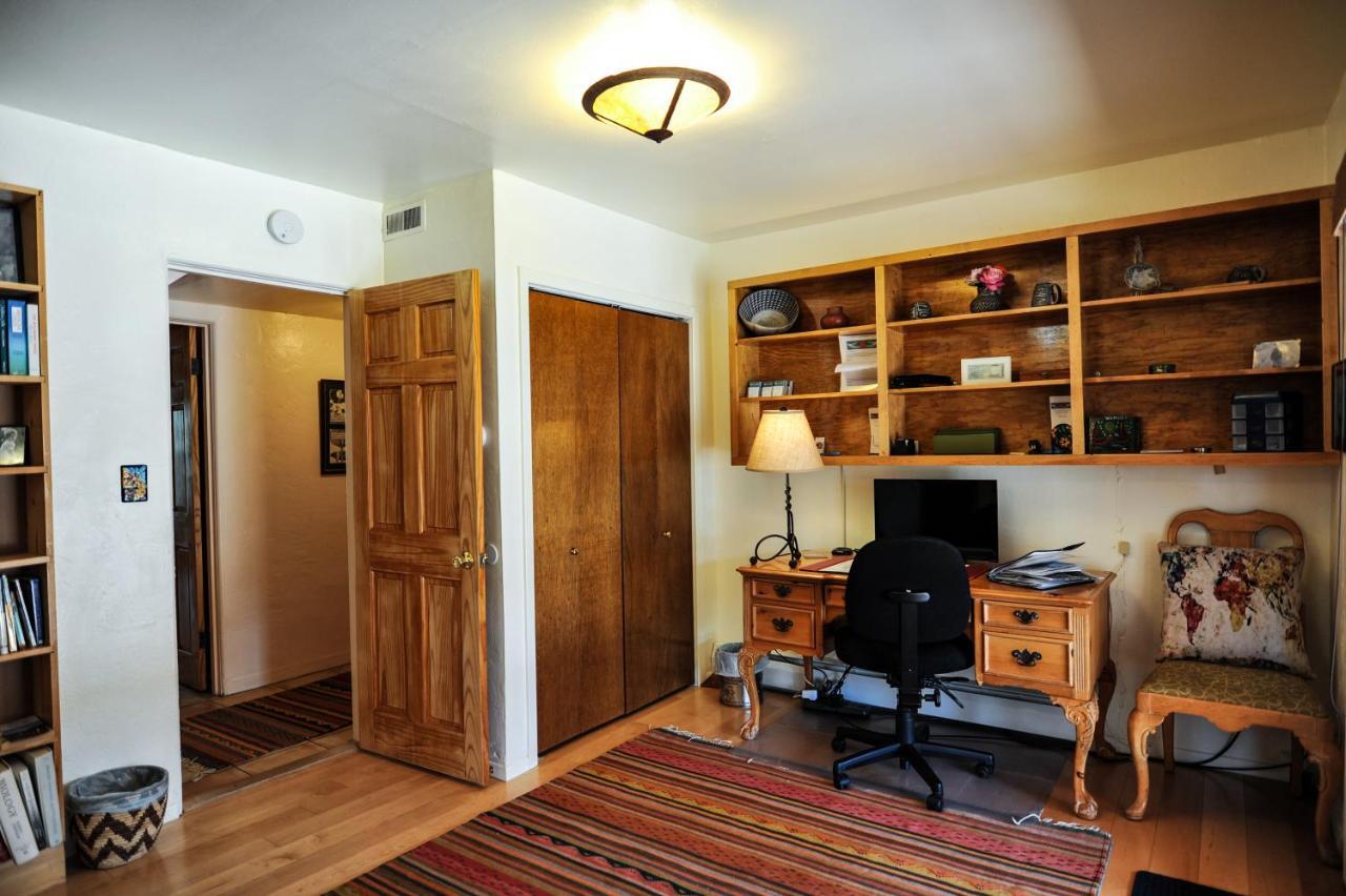 Heart And Wings Retreat Center Apartment Silver City Bagian luar foto